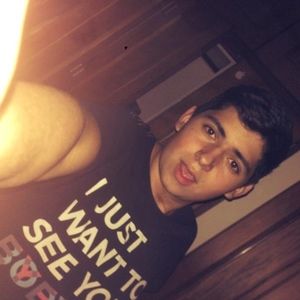 Meet your Posher, Luis